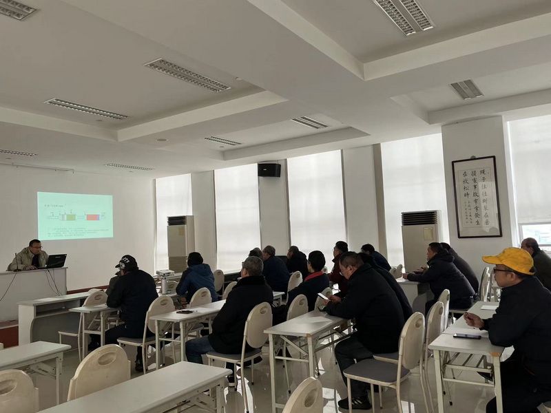 客旅分公司開展大客車維修技術(shù)培訓